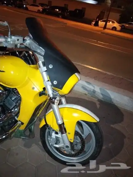 سوزوكي بوليفارد M109R 13
