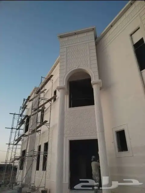 لياسه ملونة تغنيك عن الحجر وديكورت خرجيه اسمنتيه وبطاح اريض 1