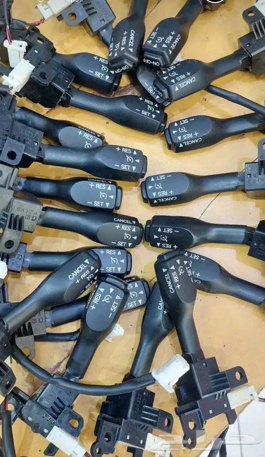 عدسات شمعات اسطبات زنون محولات لمبات ليد غطيان شمعات تفصيل 28