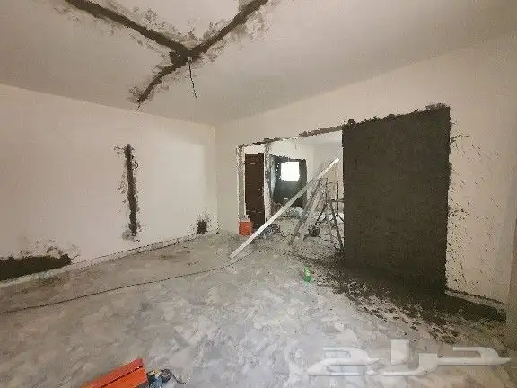 معلم ديكورات و بناء و سباكه و كرهباء و عوازل و اصباغ ومظلات 2