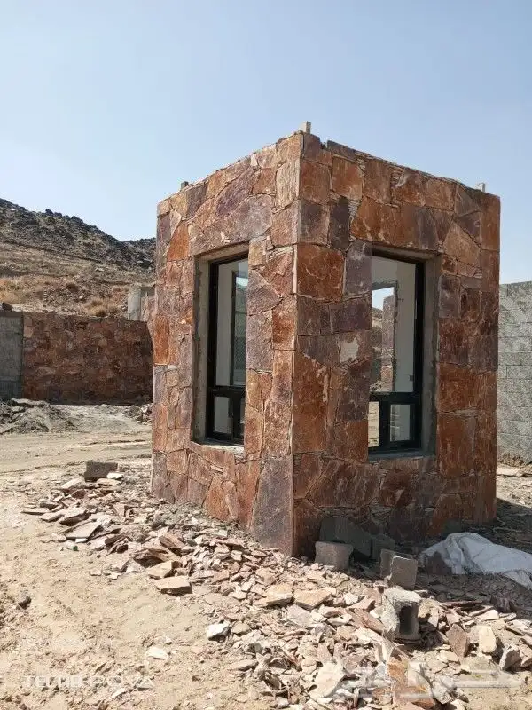 تلبيس حجر تنومه حمراء تلبيس حجر مسفره تلبيس حجر 2