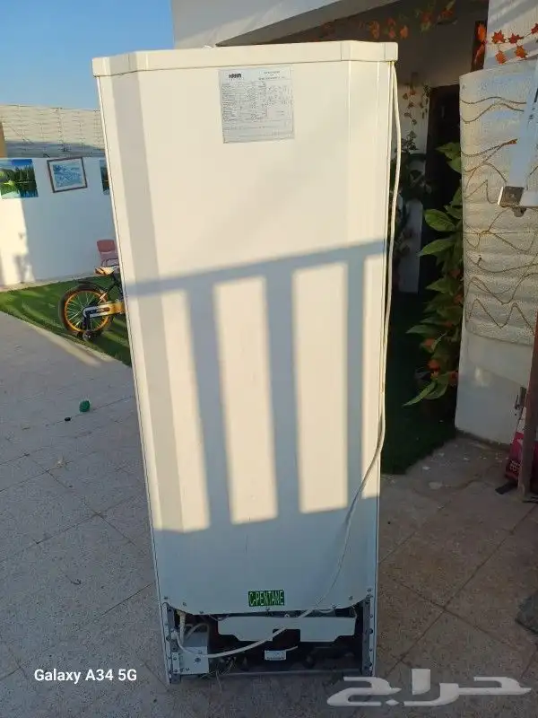 ثلاجة هام شبه جديدة 7.5 قدم 1