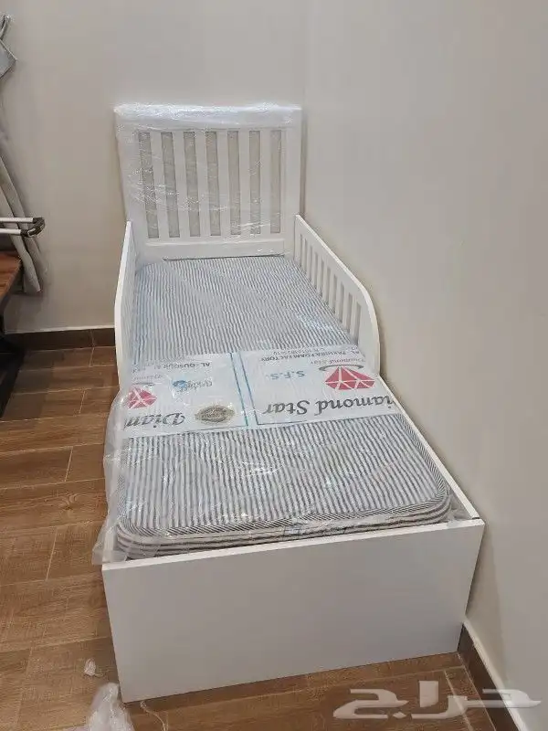 سرير خشب ابيض 3