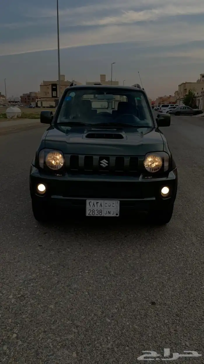 ( تم البيع ) سوزوكي جمني موديل 2015 27