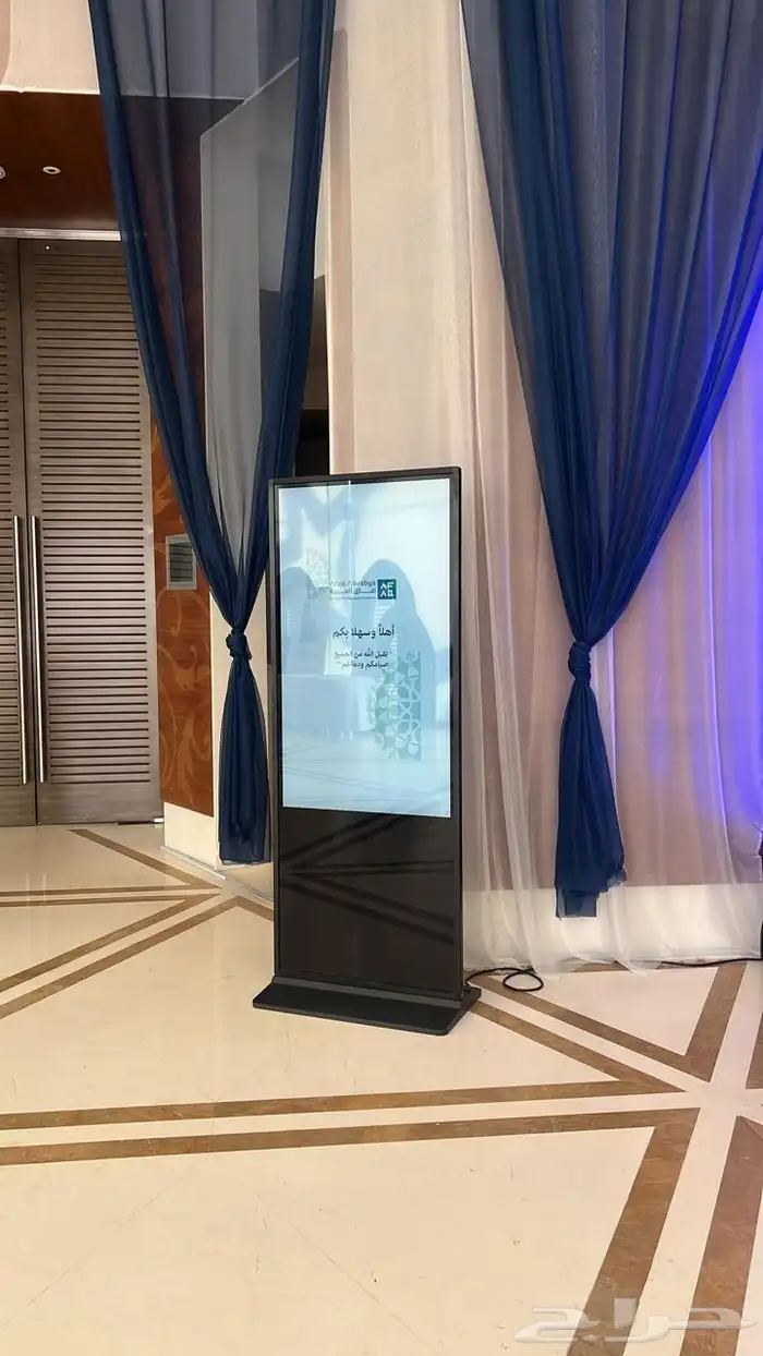 تاجير شاشات واضائات للمشاريع العقارية والمجمعات التجارية 16