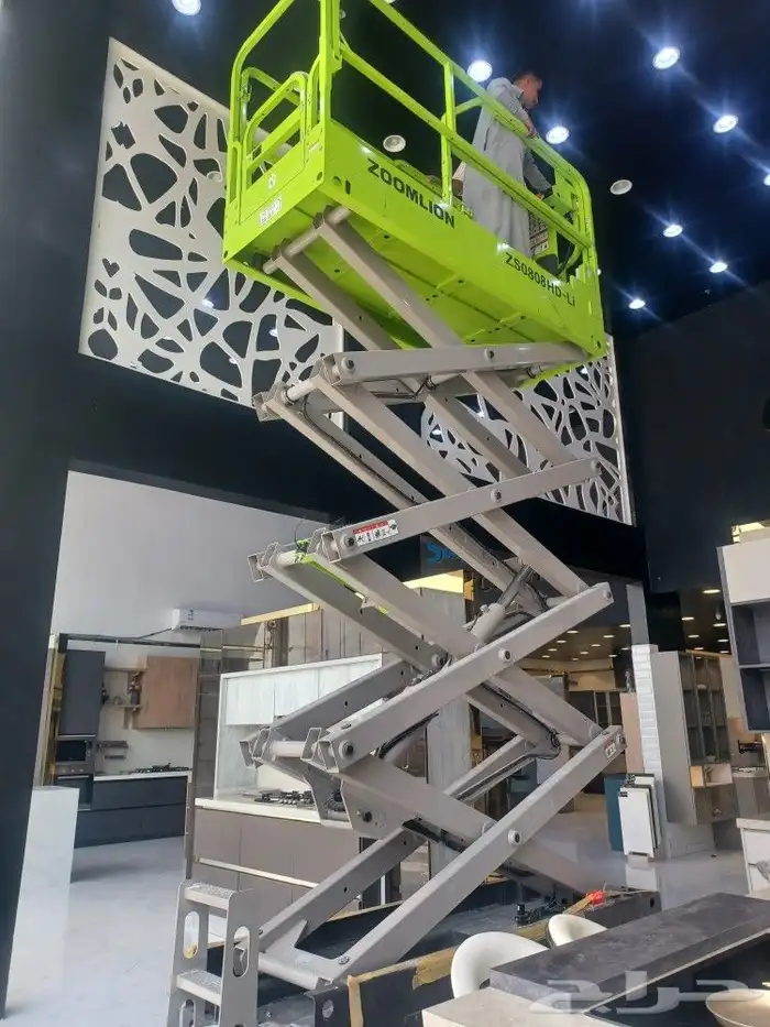 سيزر لفت ومان لفت رافعات شوكيه 0