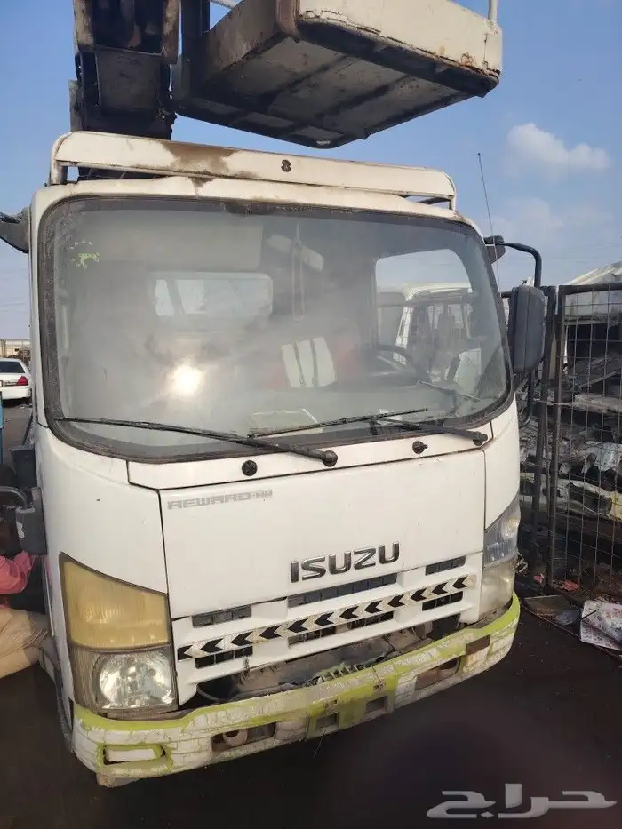 دينا تايسوزو ميتسوبيشي موديل 2014 3