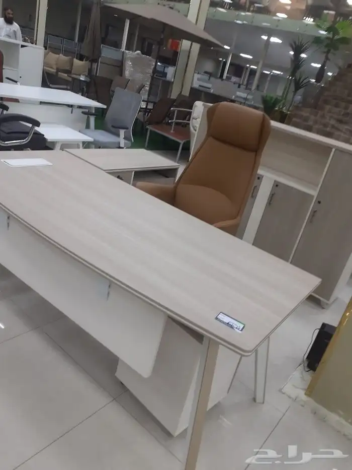أثاث مكاتب جديد 2
