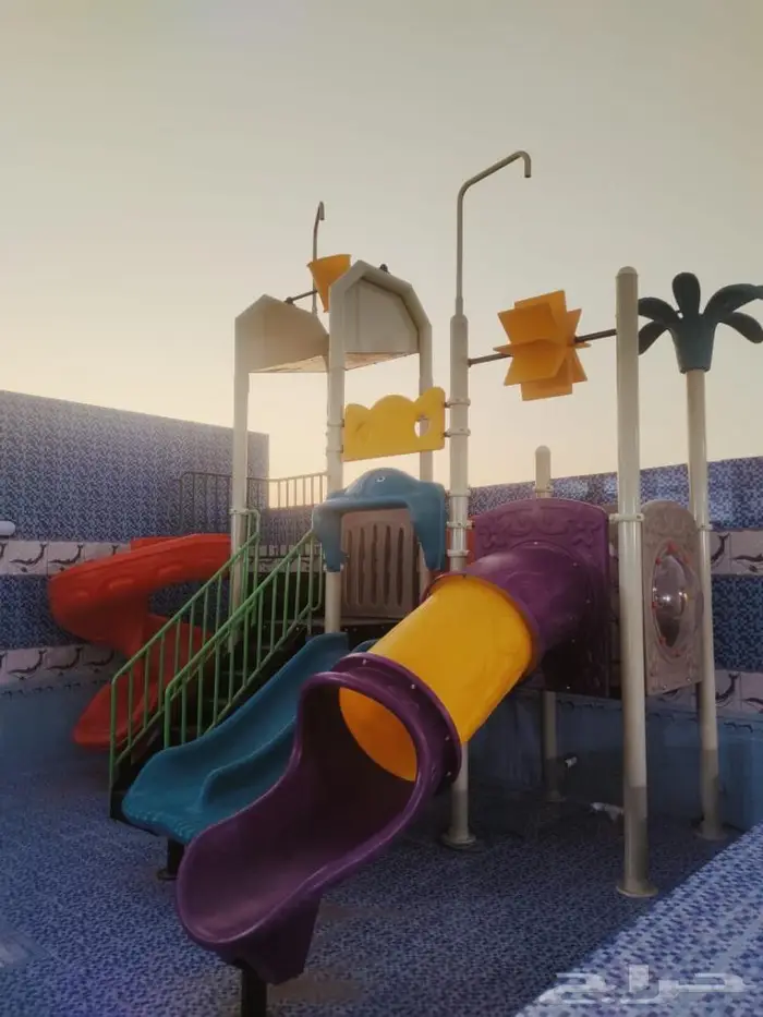 العاب مائية متوسطه اربعه بوصة 2