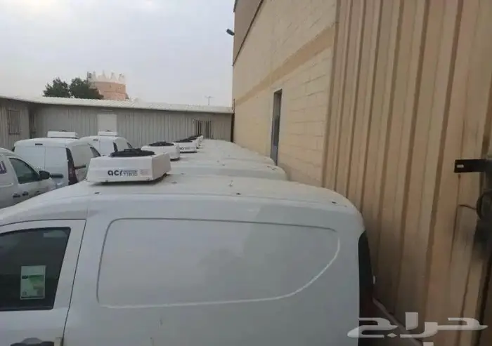 للايجار رينو دوكر جاف 2