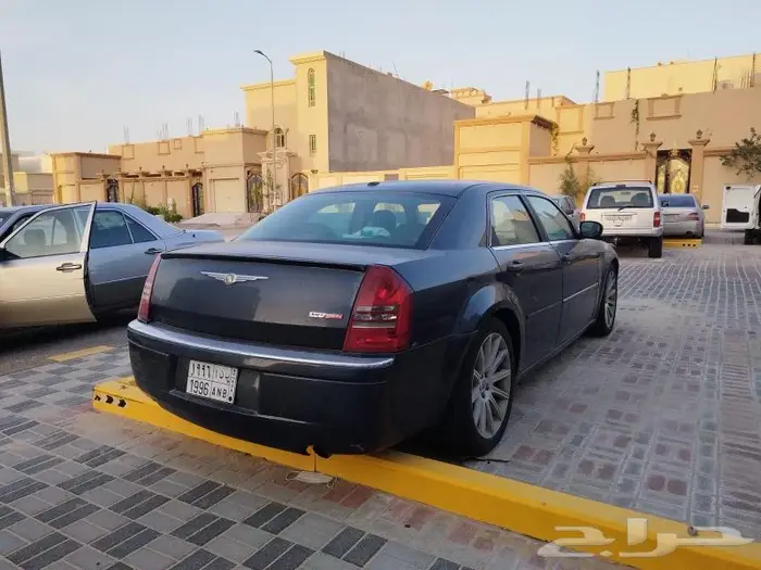 كرايسلر 2007 هيمي ديزاين اس ار تي 8 للبدل 2