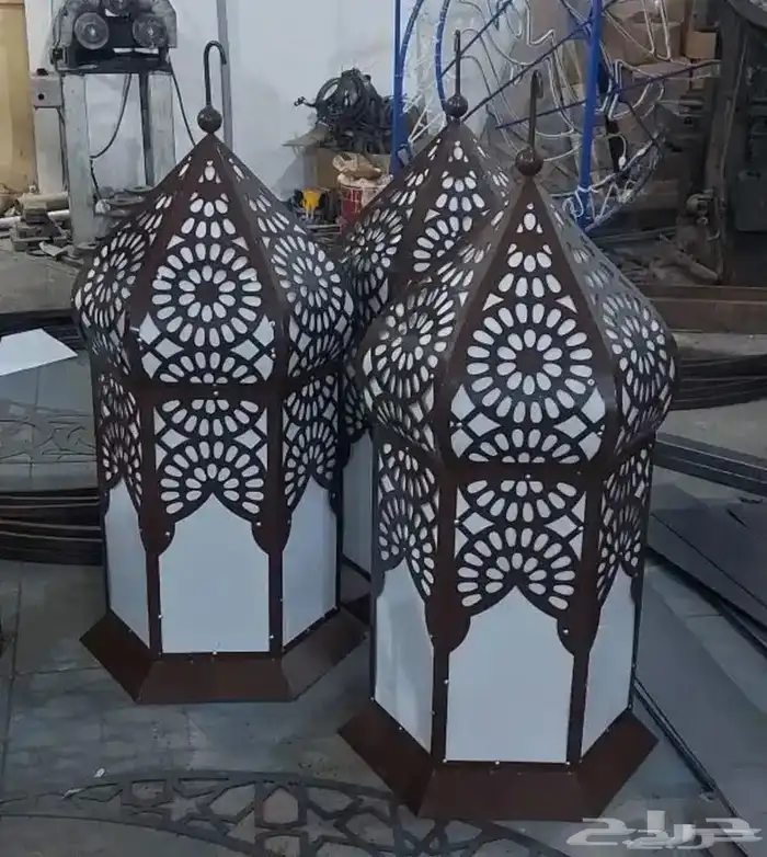 مصنع اعمدة اناره ديكوري مضلع مخروطي كل الاشكال قص ليزر 80