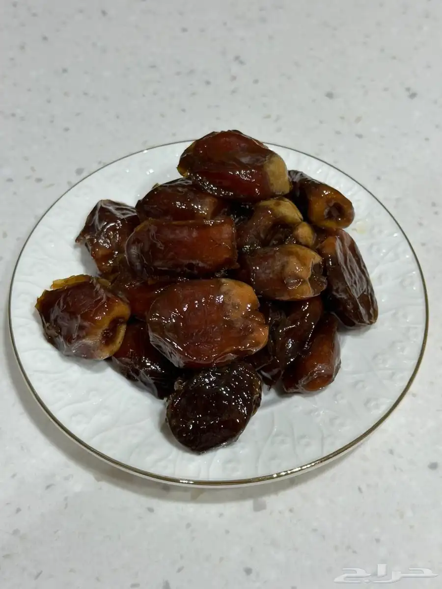 تمور فاخرة 1