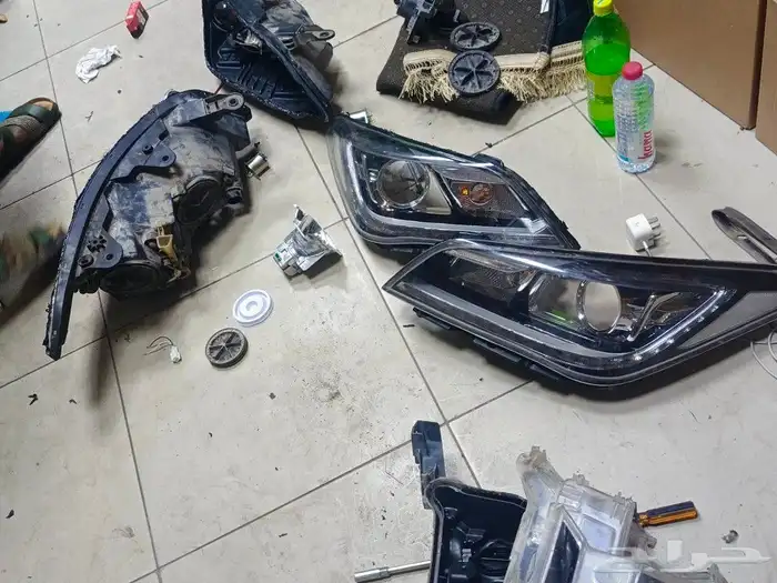 عدسات شمعات اسطبات زنون محولات لمبات ليد غطيان شمعات تفصيل 17