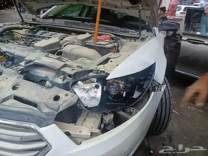 عدسات شمعات اسطبات زنون محولات لمبات ليد غطيان شمعات تفصيل 19