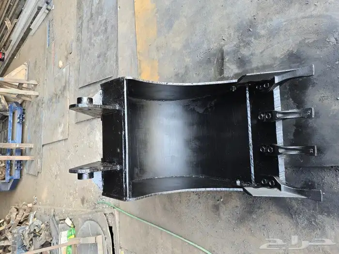 بكت عرجا قراف عرجا جي سي بي 1