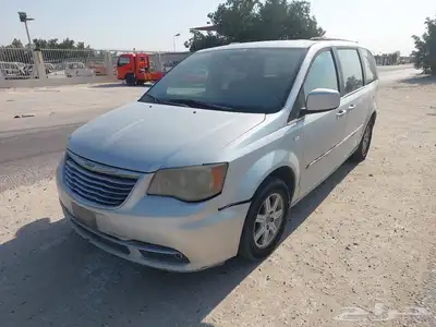 كرايزلر جراند فوياجر 2012 0
