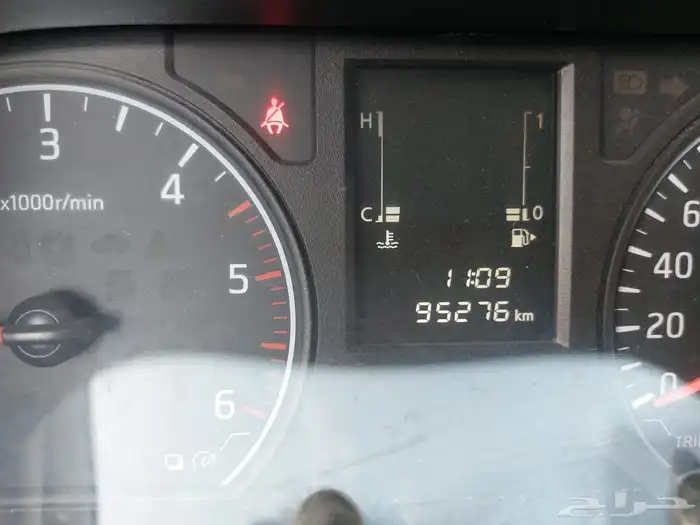 نيسان اورفان بضاعه ديزل 2021 6