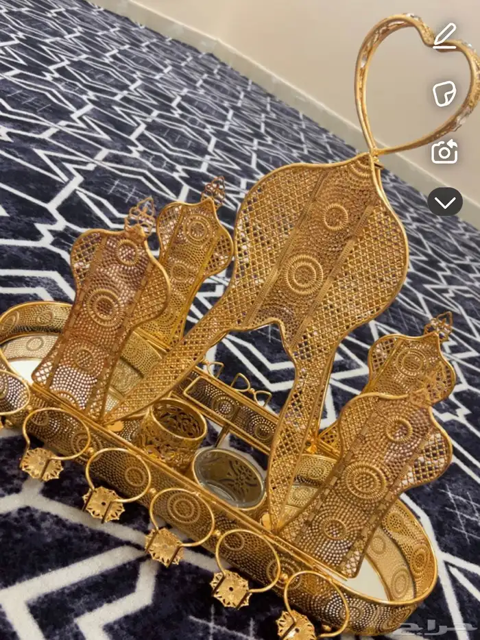 شيال ترامر 0