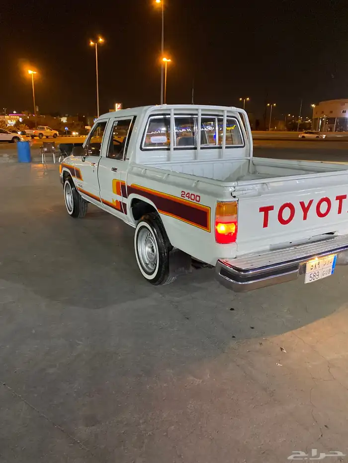 هايلكس 84 2