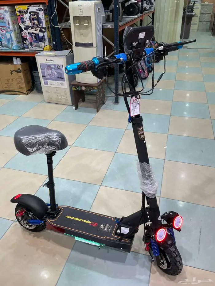 سكوتر كهربائي الوحش 48 فولت12000 أمبير -800 واط وشاشه كبيرة 7