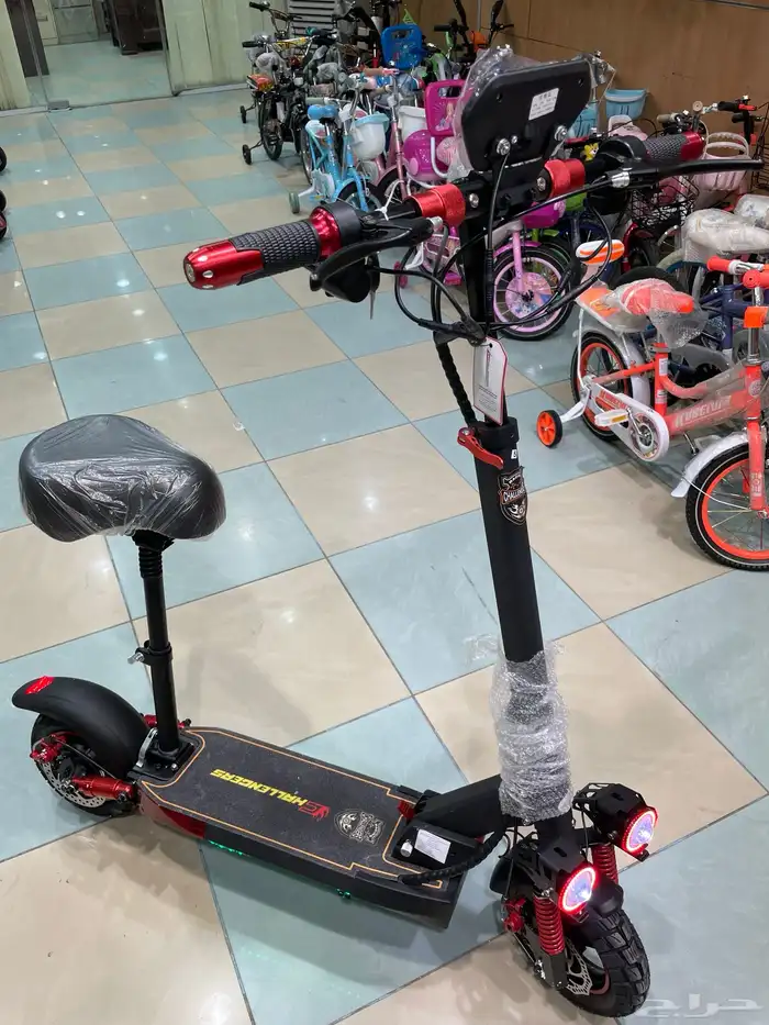 سكوتر كهربائي الوحش 48 فولت12000 أمبير -800 واط وشاشه كبيرة 6