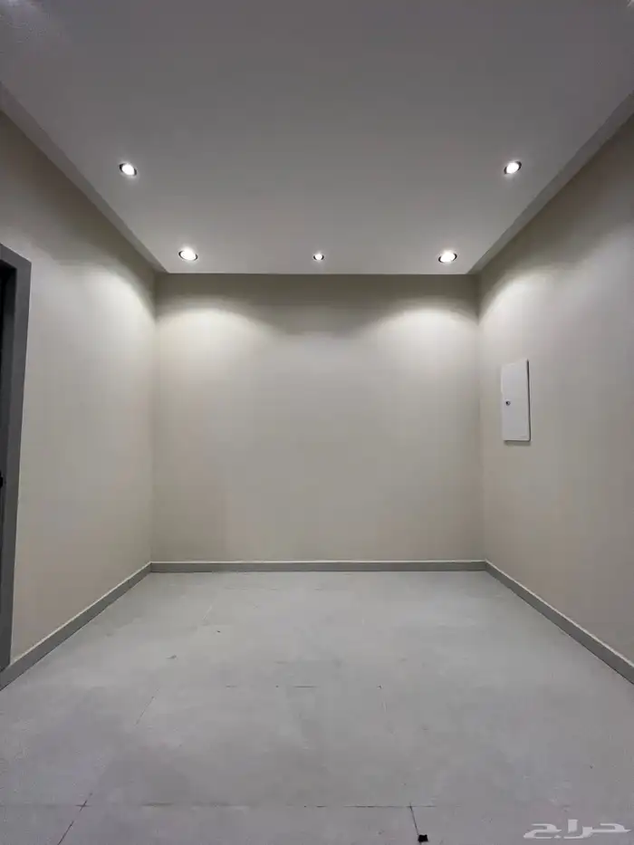 أدوار للبيع كل دوار بصك 5