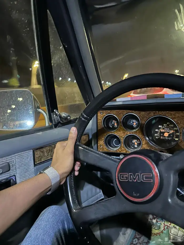 جمس سوبربان 1989 GMC 4