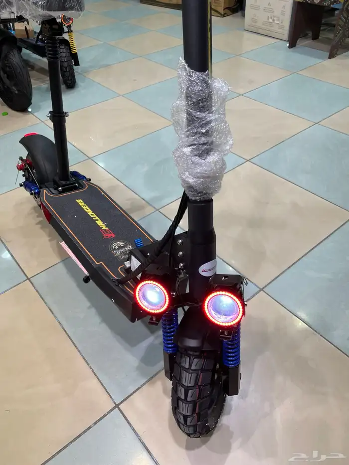 سكوتر كهربائي الوحش 48 فولت12000 أمبير -800 واط وشاشه كبيرة 2