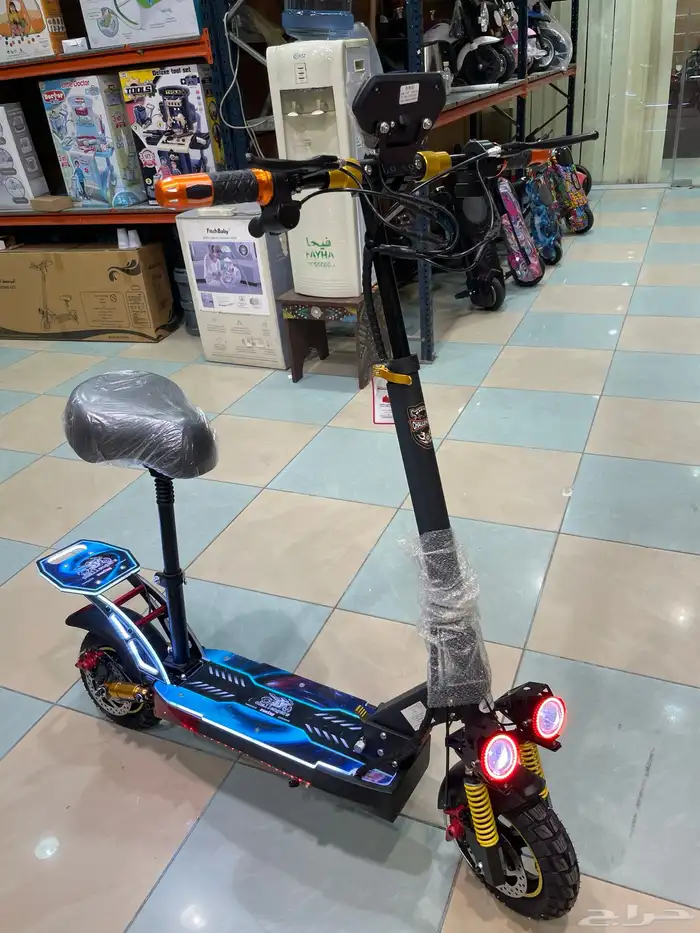 سكوتر الوحش 48 فولت - 800 واط - رفرف مضئ 2