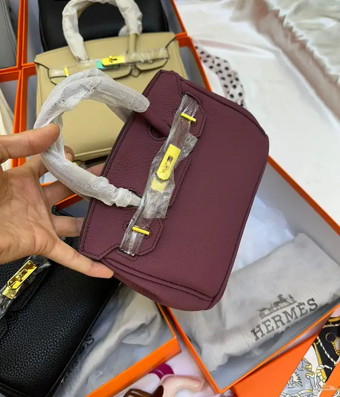 شنط بيركن بعده احجام 8