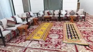 قهوجيين صبابين كراسي طاولات خيام جميع لوازم الحفلات والمناسب 4