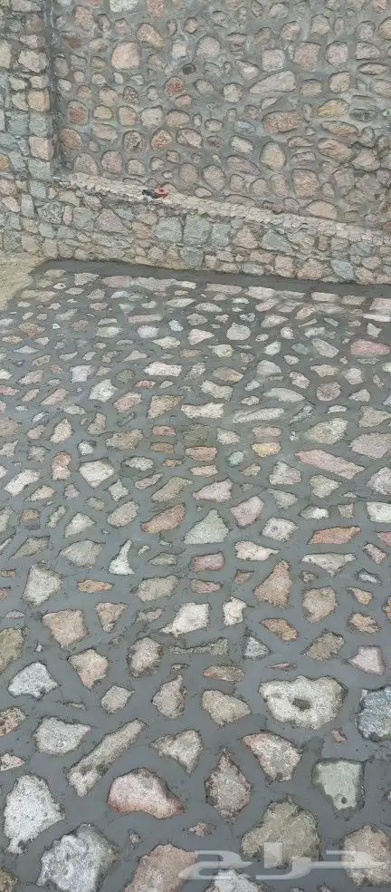 معلم حجر 2