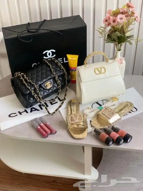 هدايا نسائيه ماركة شانيل و فالنتينو 6