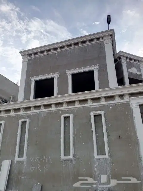 يوجد لدينا تصميم ال جي ار سي افضل الأشكال والتصميم العالميه 1