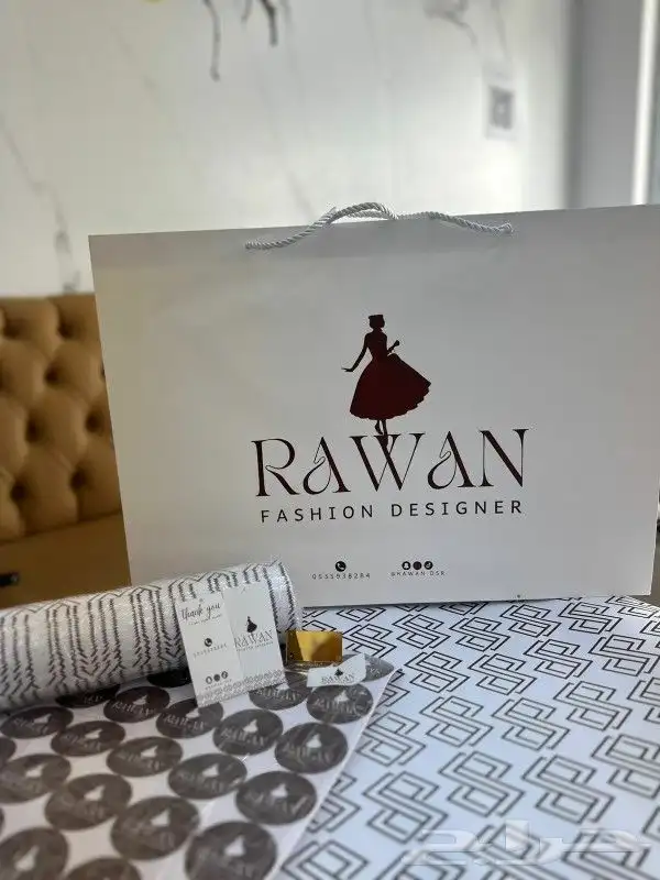 طباعة بكج تغليف فساطين عبايات اكياس ليبل اكرليك ورق تغليف 0