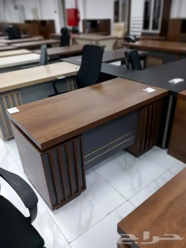 مكاتب فخمه 5
