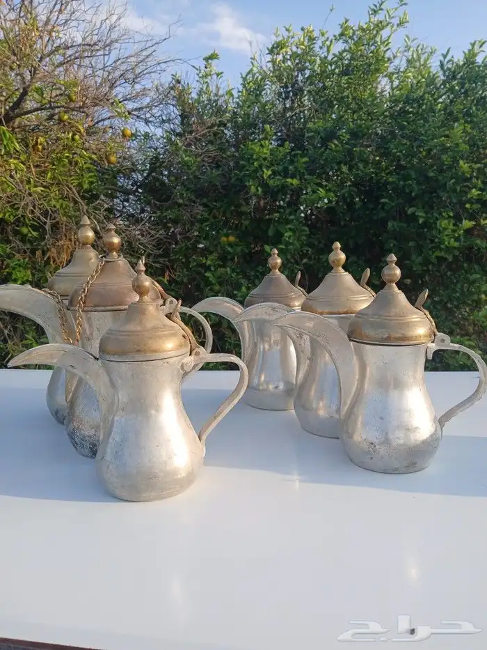 دلال طقم. مستعمل 2