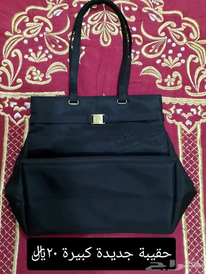 للبيع حقائب نسائية . أحذية .متفرقات 4