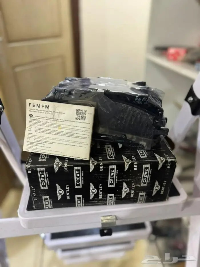 قطع غيار ( كايمن - بوكستر - كاريرا - 911 - بنتلي ) 12