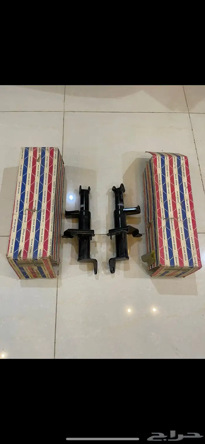 قطع لوريل 82-84 ( 2 ) 0