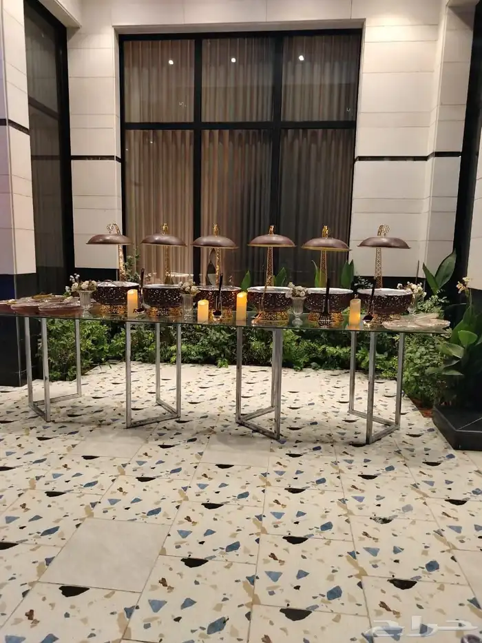 بوفيه عشاء 0