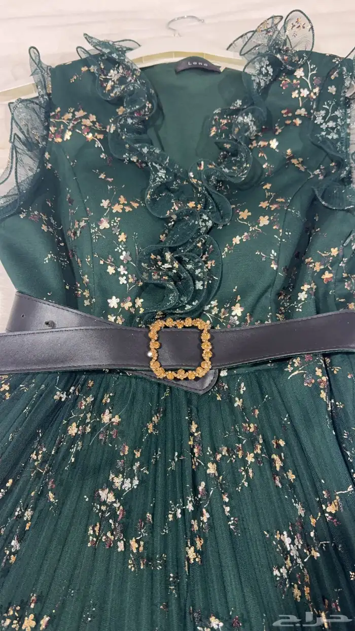 جلابية فخمة وفساتين أنيقة للبيع 1