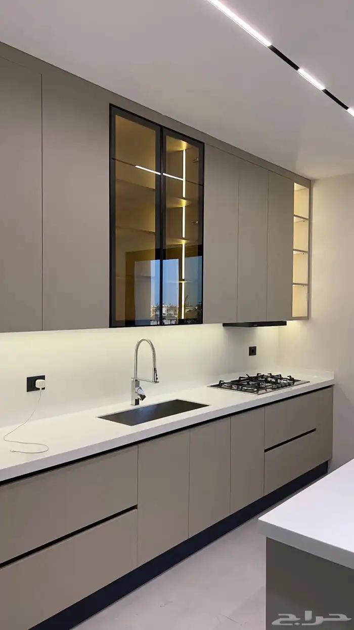 مطابخ مودرن كلاسيك 2025 2