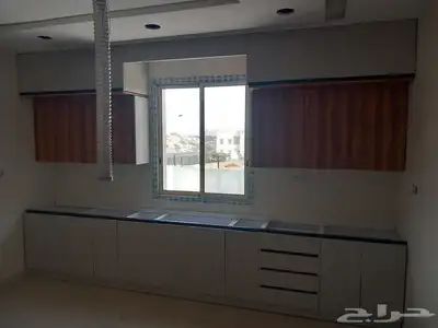 معلم فن الالمونيوم للفك والتركيب ونقل المطابخ 2