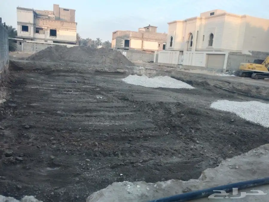 معدات ثقيله للايجار 16