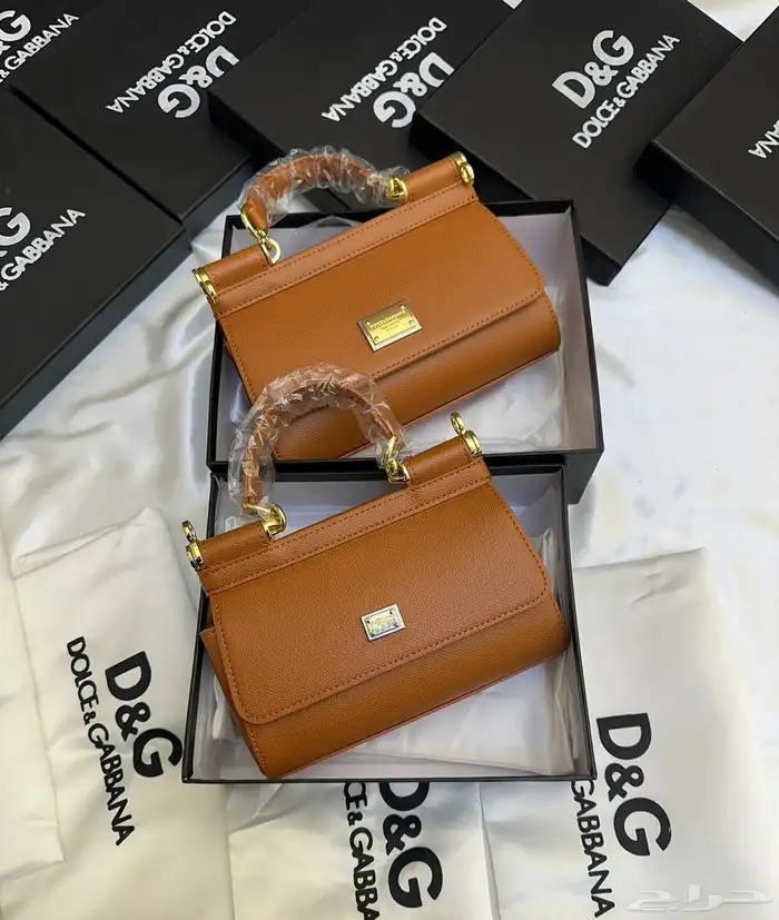 شنط دولتشي اند غابانا نسائيه شامل التوصيل ودفع عند الاستلام 11