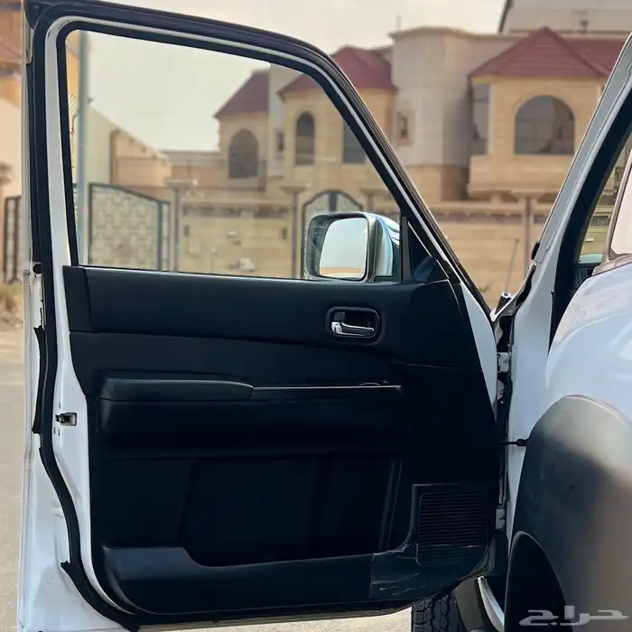 نيسان باترول GL فتك ربع 2016 ممشى قليل 13