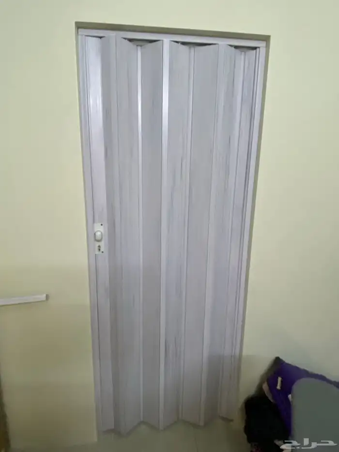 ابواب سحب أكورديون جلد وبيلاستيك 8