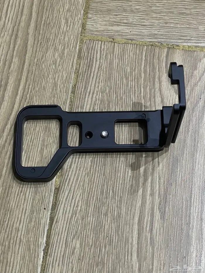 قاعدة للكاميرا و شاشة و ميكرفون و راس ترايبود 3